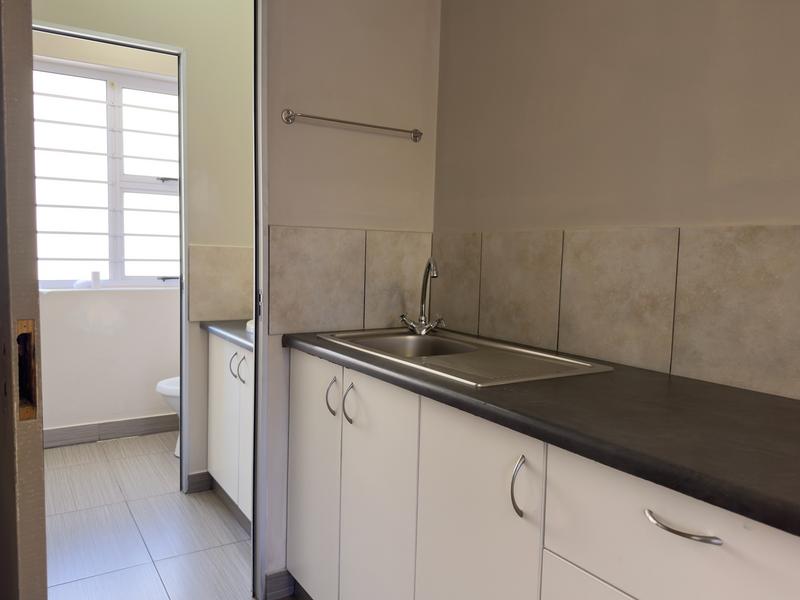 To Let Commercial Property for Rent in Wynberg Western Cape